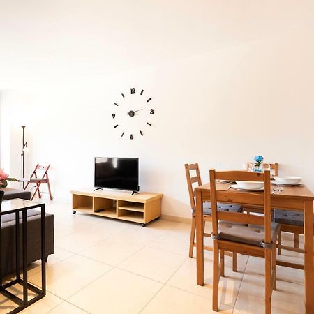 Stay Barcelona Sant Marti Bagian luar foto
