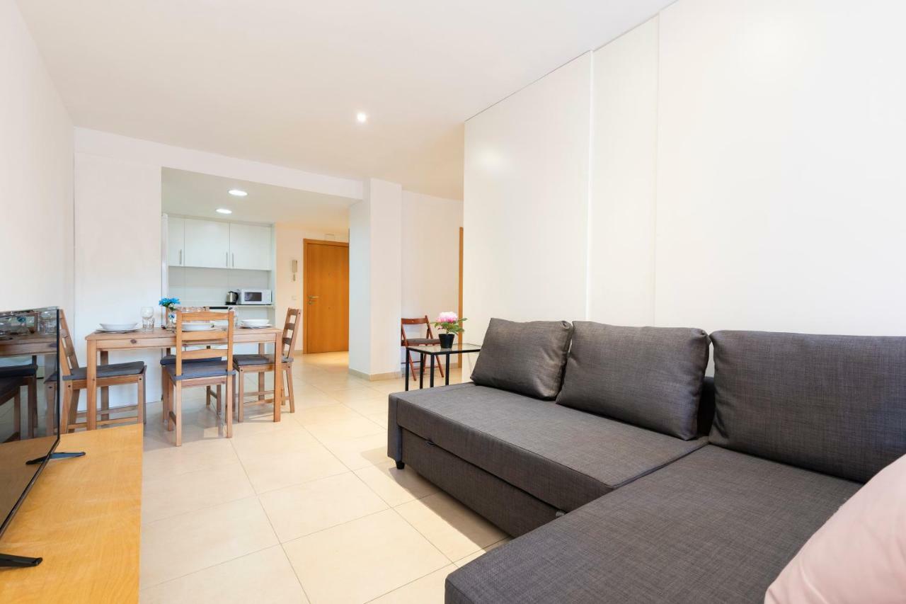 Stay Barcelona Sant Marti Bagian luar foto