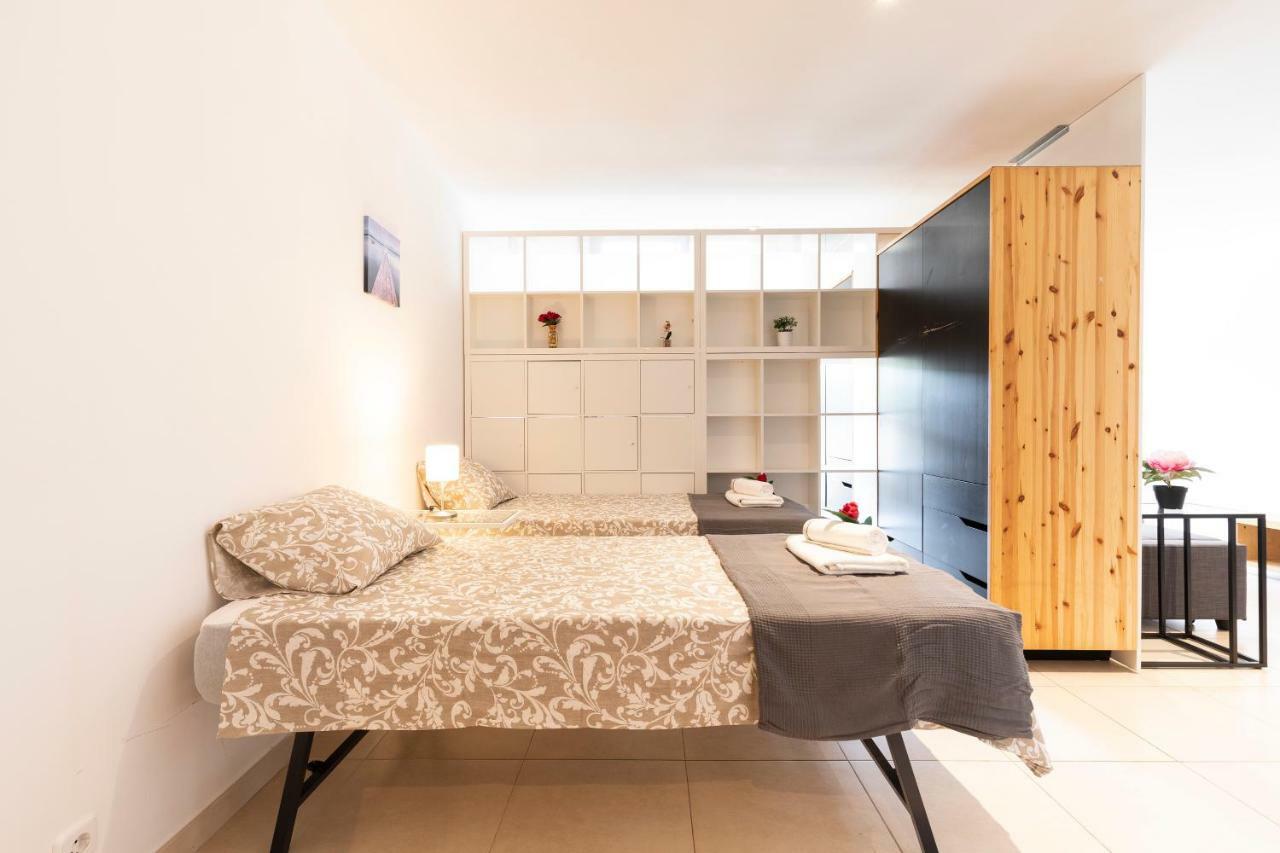 Stay Barcelona Sant Marti Bagian luar foto