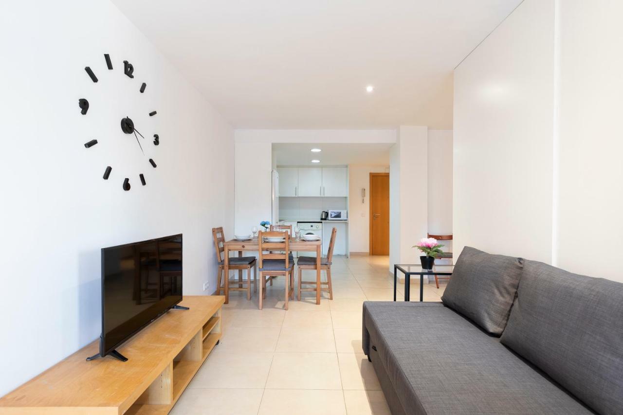 Stay Barcelona Sant Marti Bagian luar foto